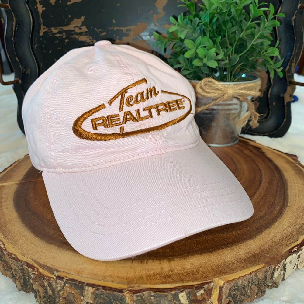 🦌HTF Realtree Light Pink Cotton Cap